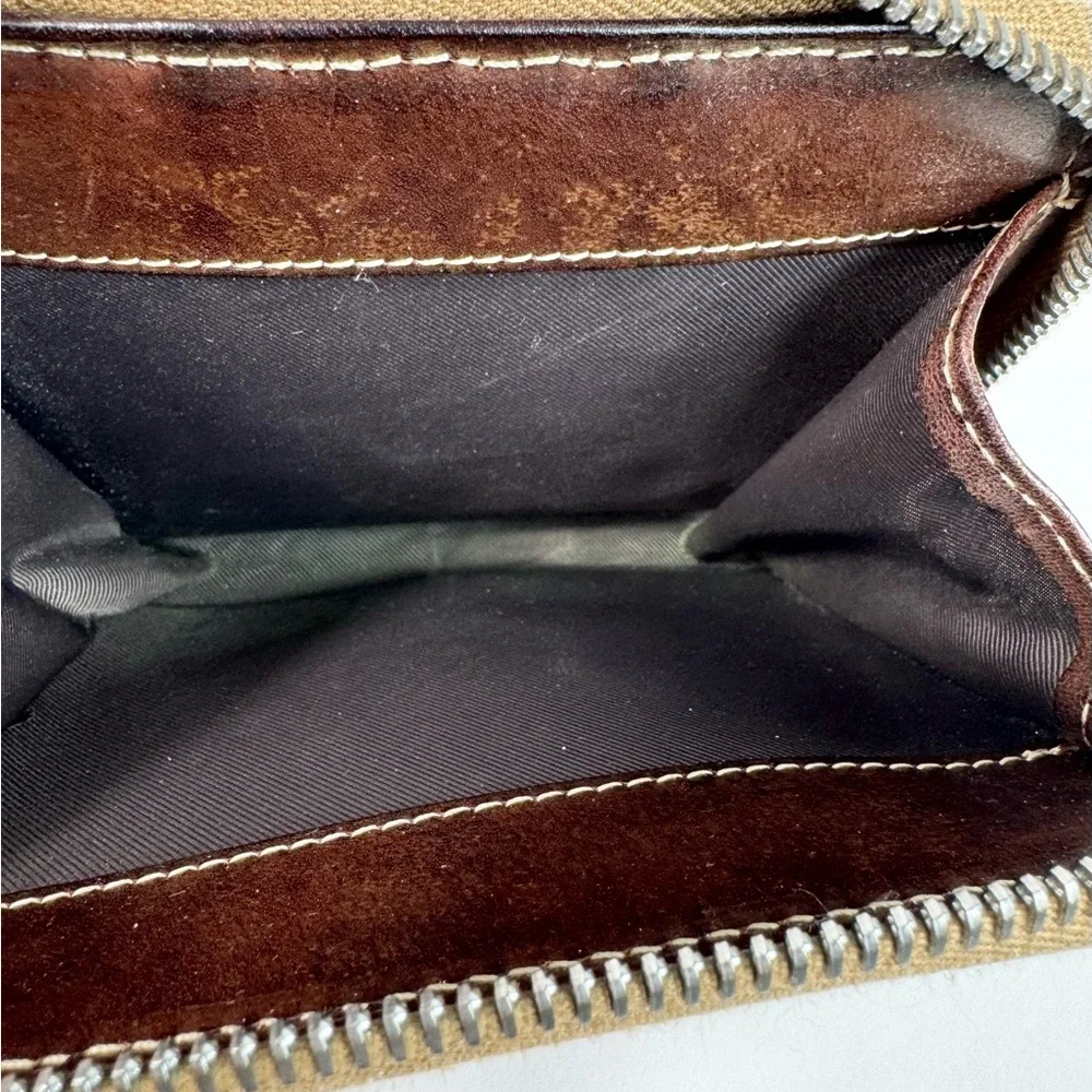 Vintage Dooney & Bourke Brown Pebbled/Smooth Leather Bifold Zip Wallet - Picture 5 of 7
